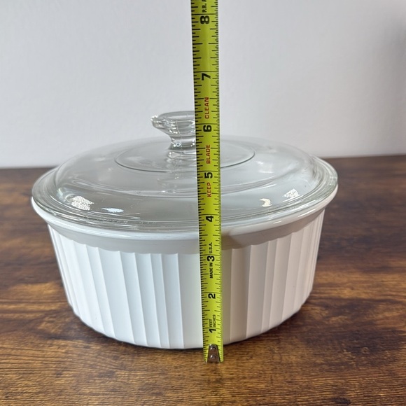 White Pyrex  Corning Ware Ribbed Glass Casserole Dish with Lid - Picture 2 of 8